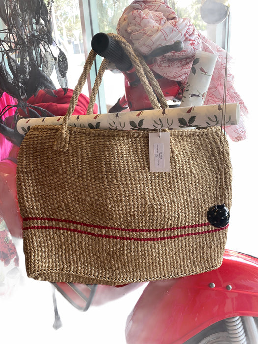 Tea coloured raffia with two red stripes