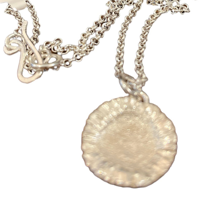 Silver paper daisy necklace