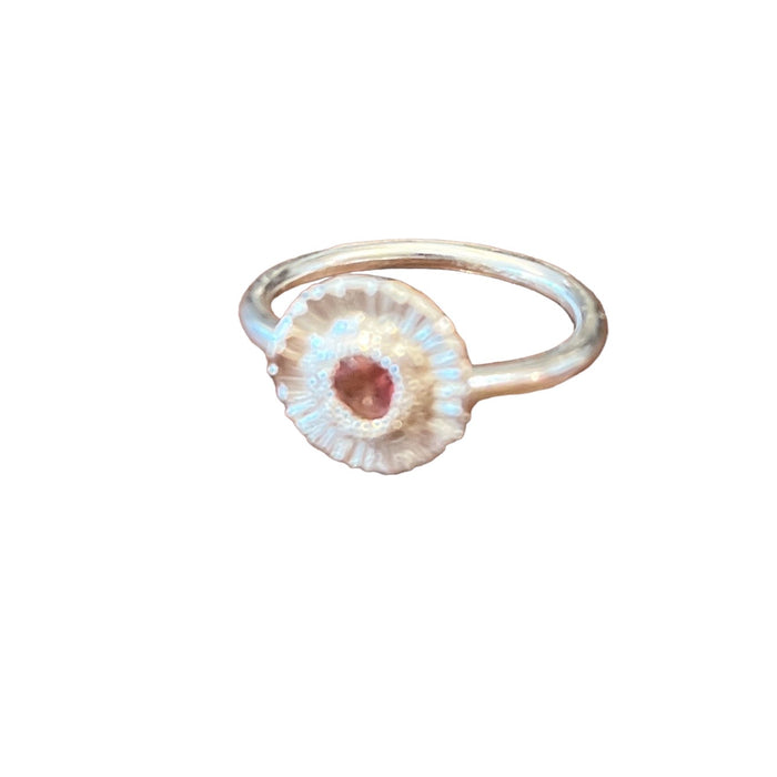 Seaside daisy ring with semi precious stone