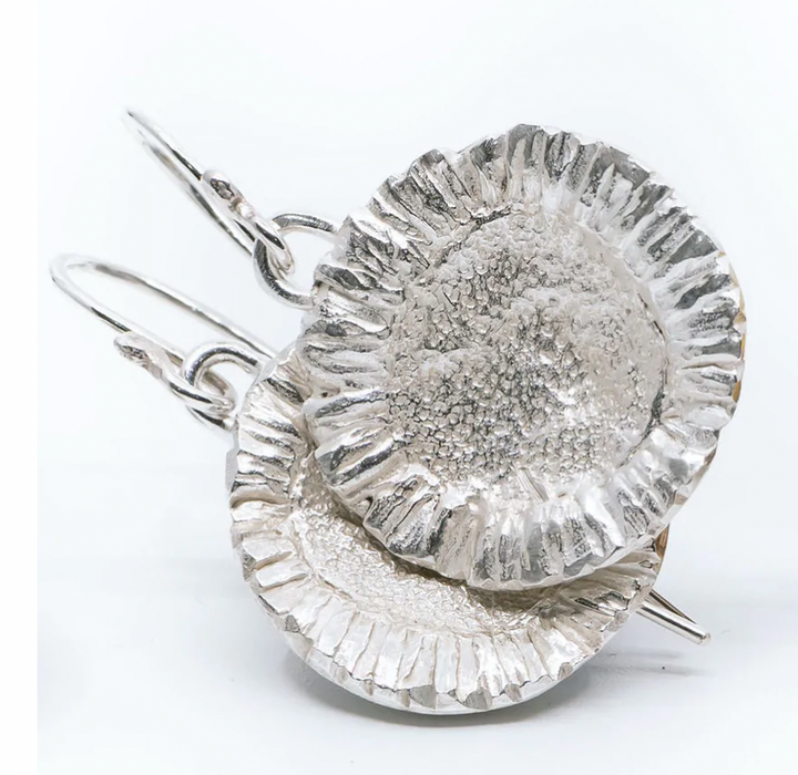 Silver paper daisy earrings