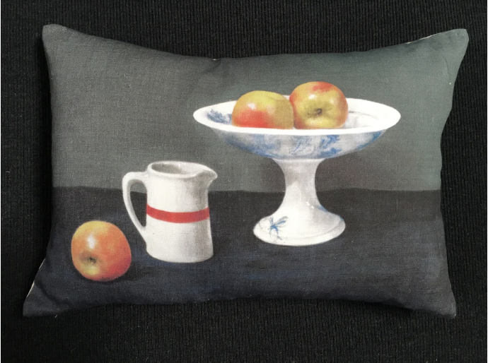 Red apples linen cushion