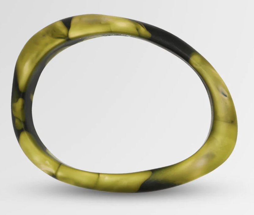 Rock wishbone bangle | med/lge fit