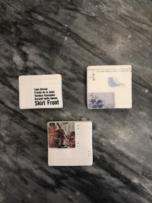 Porcelain wall tile