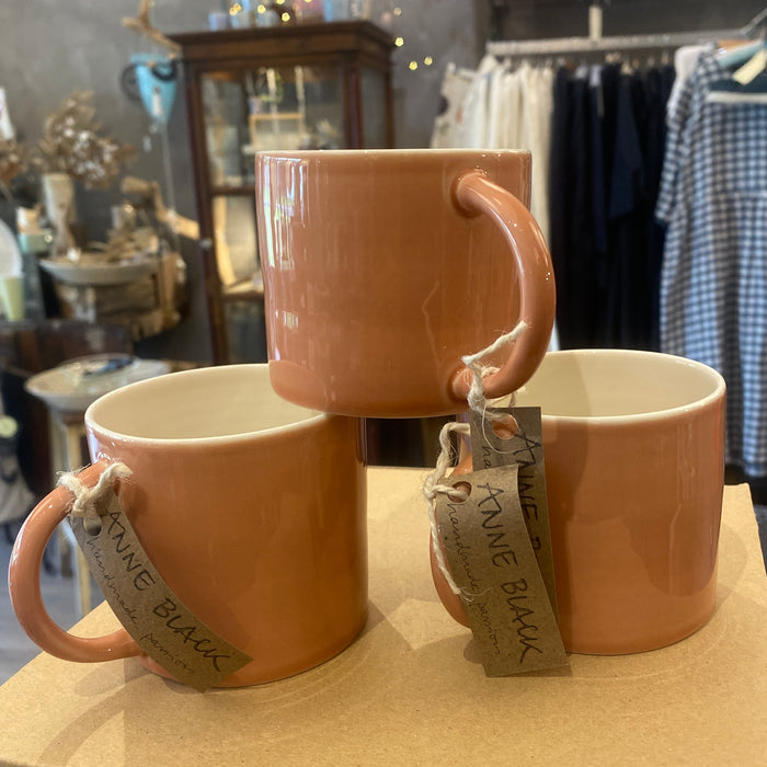 Anne Black coffee (tall) mug in pink