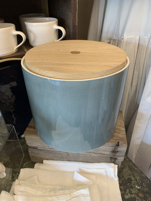 Anne Black porcelain onion pot in petrol