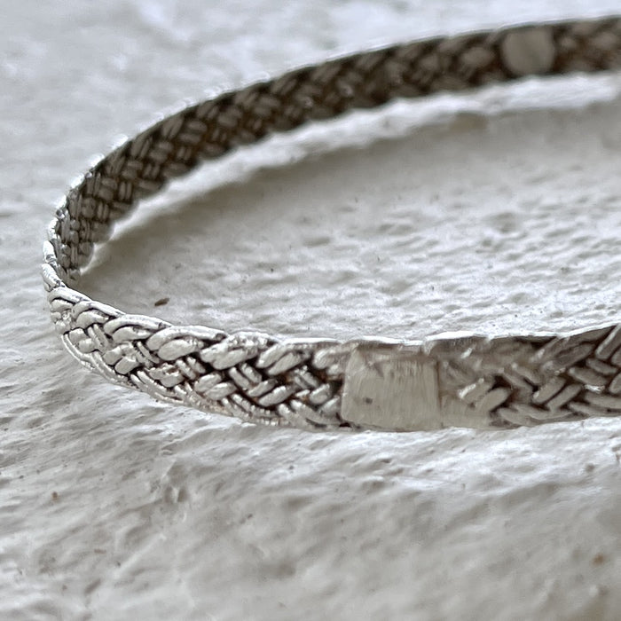 Daniella Farrell silver plaited bangle