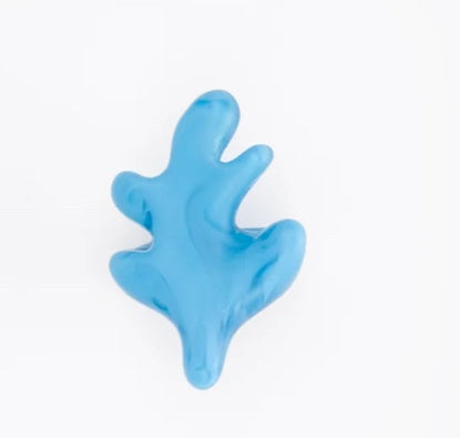 Dinosaur Designs Paradise leaf resin ring in sky blue