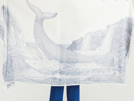 Inouitoosh Simone scarf whale in white
