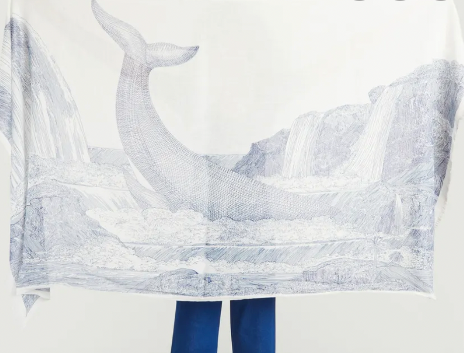 Inouitoosh Simone scarf whale in white
